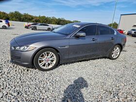 2017 Jaguar XE