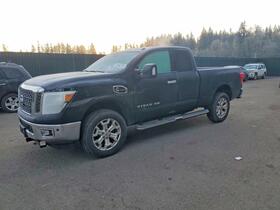 2017 Nissan Titan