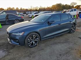 2025 Volvo S60