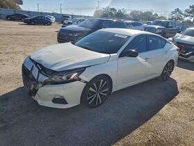 2020 Nissan Altima