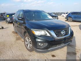 2017 Nissan Pathfinder
