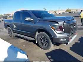 2021 Nissan Titan
