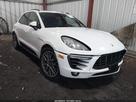 2015 Porsche Macan