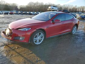 2014 Tesla Model S
