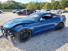 2022 Ford Mustang
