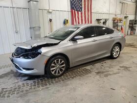 2016 Chrysler 200