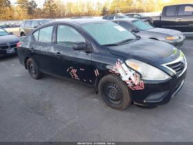 2015 Nissan Versa