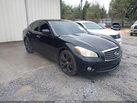 2012 Infiniti M37