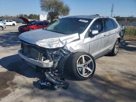 2018 Ford Edge