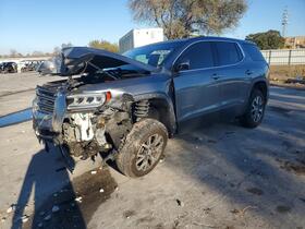 2020 GMC Acadia