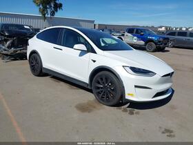 2022 Tesla Model X
