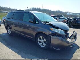2011 Toyota Sienna