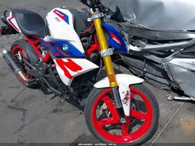 2023 BMW G 310 R