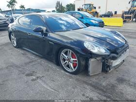 2014 Porsche Panamera
