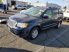 2009 Chrysler Town & Country