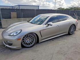 2012 Porsche Panamera