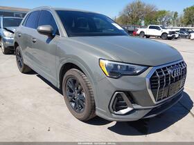 2022 Audi Q3