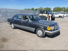 1987 Mercedes-Benz 400 Series