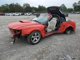 2000 Ford Mustang