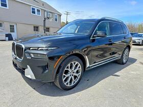 2025 BMW X7