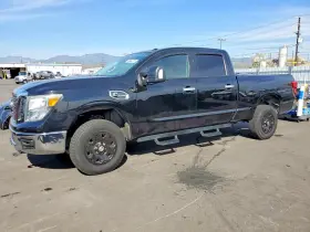 2017 Nissan Titan