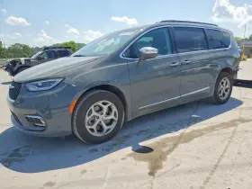 2022 Chrysler Pacifica