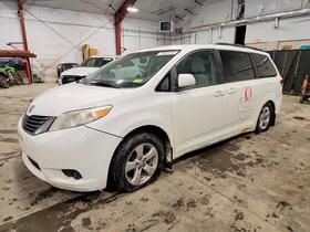 2011 Toyota Sienna