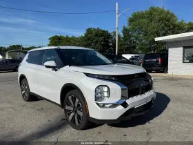 2025 Mitsubishi Outlander