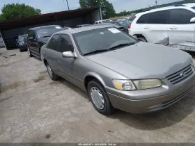 1999 Toyota Camry