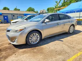 2013 Toyota Avalon Hybrid