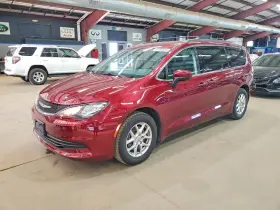 2020 Chrysler Voyager