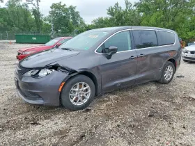 2023 Chrysler Voyager