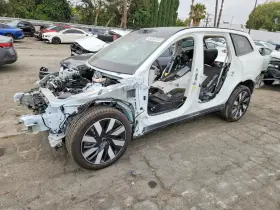 2025 Volvo EX90