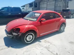 2013 Volkswagen Beetle
