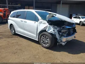2025 Toyota Sienna