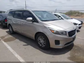 2016 Kia Sedona