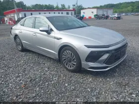 2025 Hyundai Sonata Hybrid