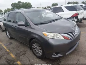 2012 Toyota Sienna