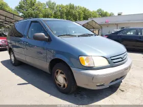 2002 Toyota Sienna