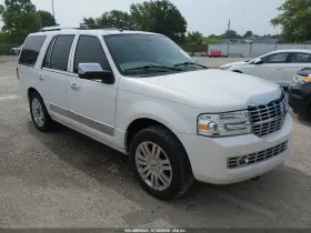 2011 Lincoln Navigator