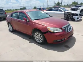 2013 Chrysler 200