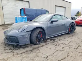 2025 Porsche 911
