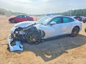 2019 Porsche Panamera
