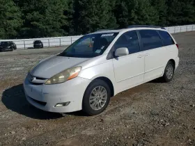 2010 Toyota Sienna
