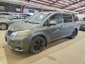 2012 Toyota Sienna