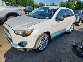 2014 Mitsubishi Outlander