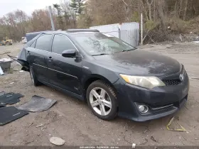 2014 Toyota Camry Hybrid