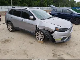 2020 Jeep Cherokee