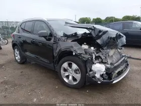 2022 Volvo XC40