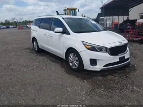 2017 Kia Sedona